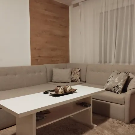 شقة Apartman Knez *